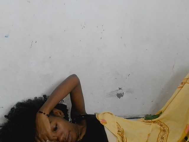 Claudiaah live cam on BongaCams