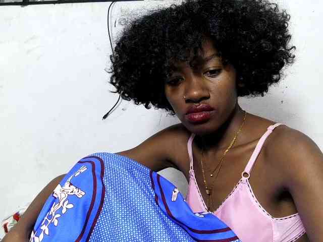 Modèle: Claudiaah