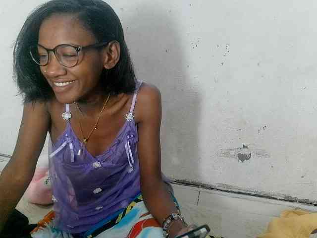 Modèle: Claudiaah