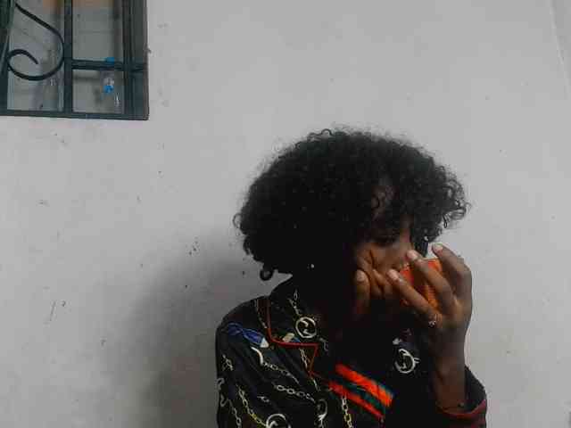 Modèle: Claudiaah