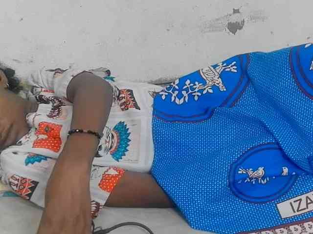 Modèle: Claudiaah