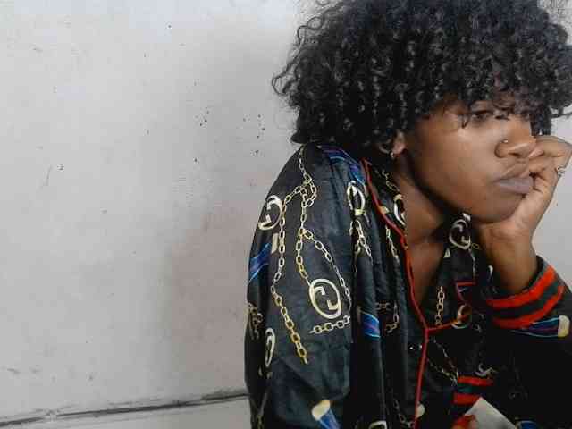 Modèle: Claudiaah