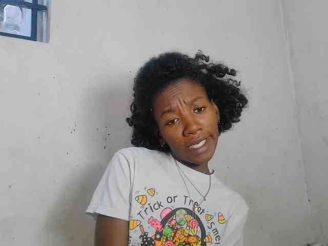 Modèle: Claudiaah