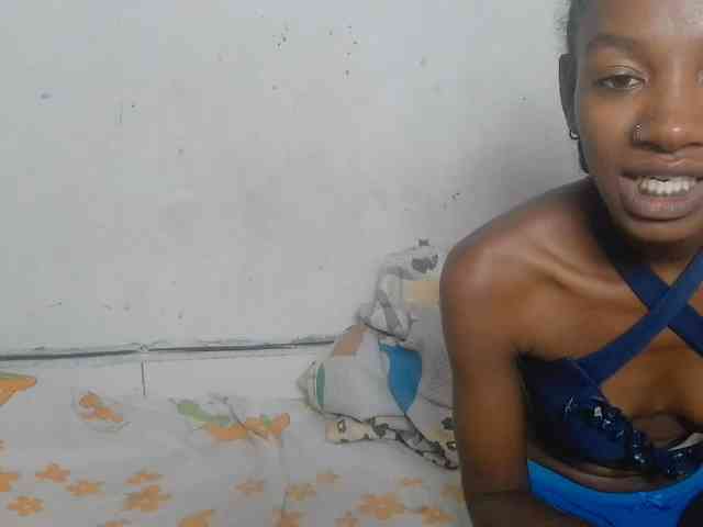 Modèle: Claudiaah