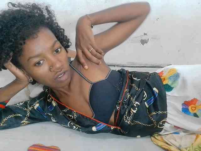 Modèle: Claudiaah