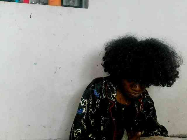 Modèle: Claudiaah