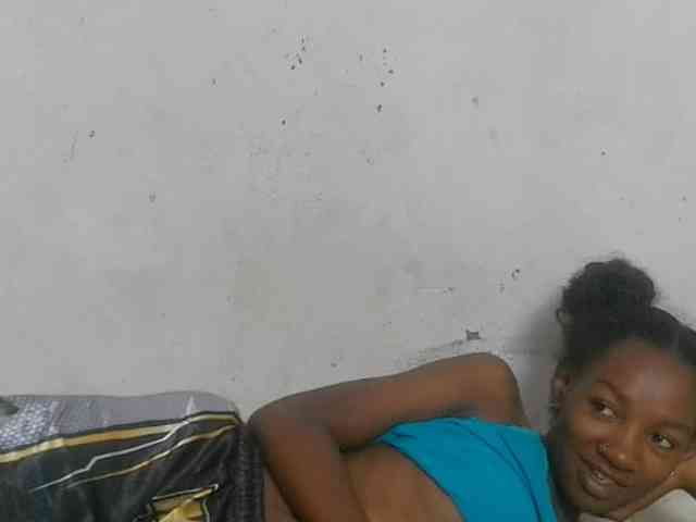 Modèle: Claudiaah