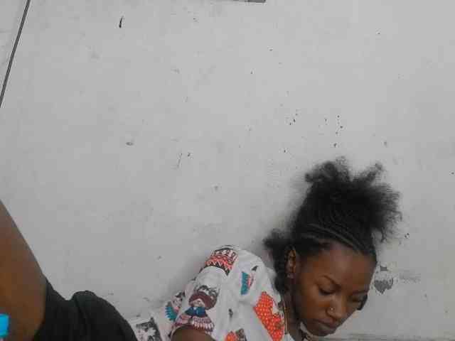 Modèle: Claudiaah
