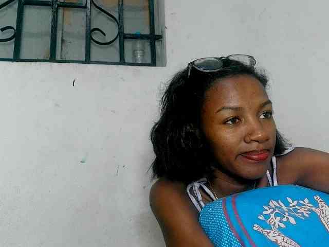 Claudiaah Live Webcam on BongaCams