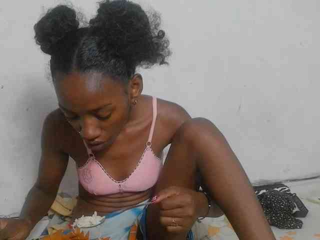 Modèle: Claudiaah