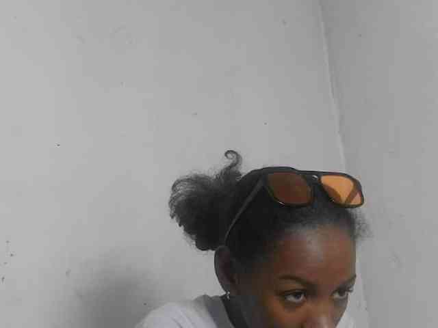 Modèle: Claudiaah