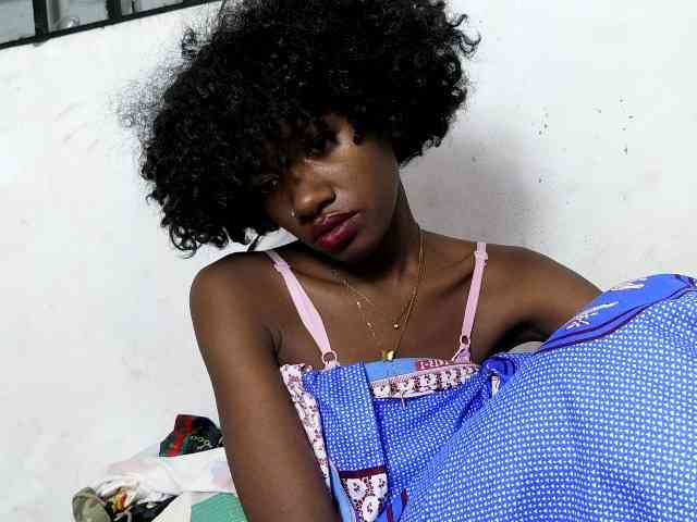 Modèle: Claudiaah
