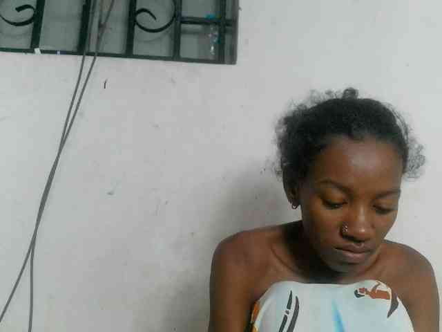 Modèle: Claudiaah