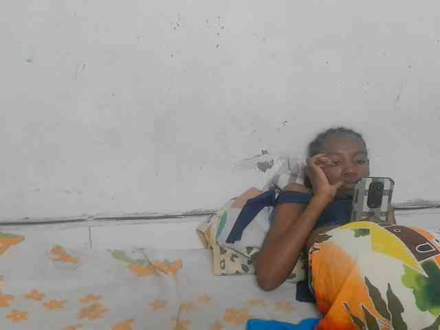 Modèle: Claudiaah