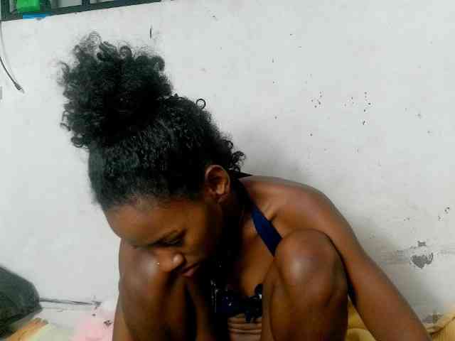 Modèle: Claudiaah