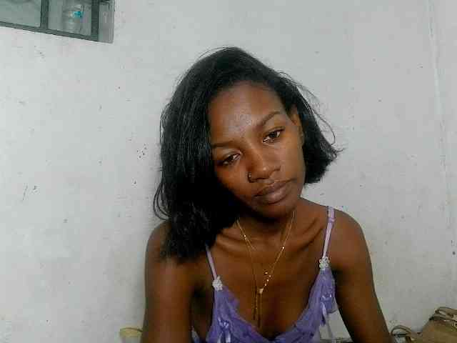 Modèle: Claudiaah