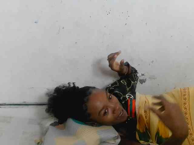 Claudiaah - Girl 