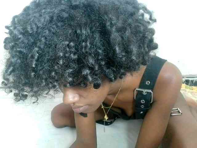 Modèle: Claudiaah