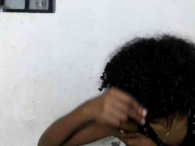 Modèle: Claudiaah