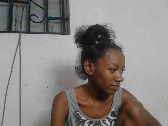 Modèle: Claudiaah