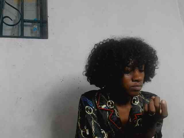Modèle: Claudiaah