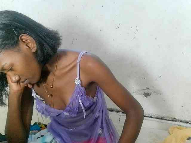 Modèle: Claudiaah