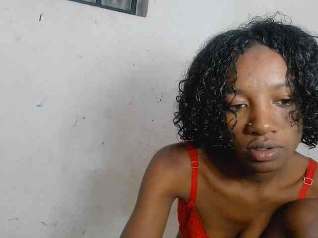 Modèle: Claudiaah