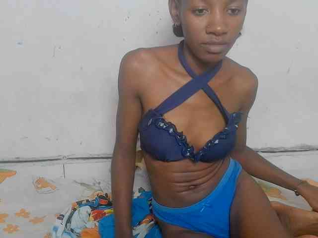 Modèle: Claudiaah