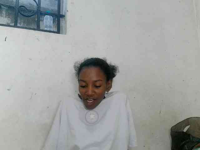 Modèle: Claudiaah