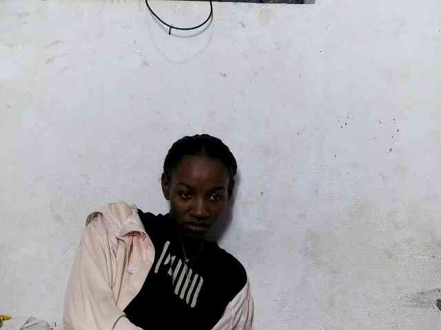 Modèle: Claudiaah