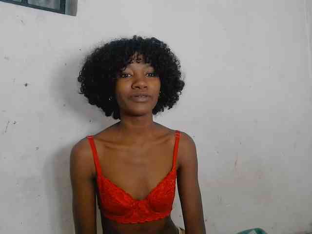 Modèle: Claudiaah