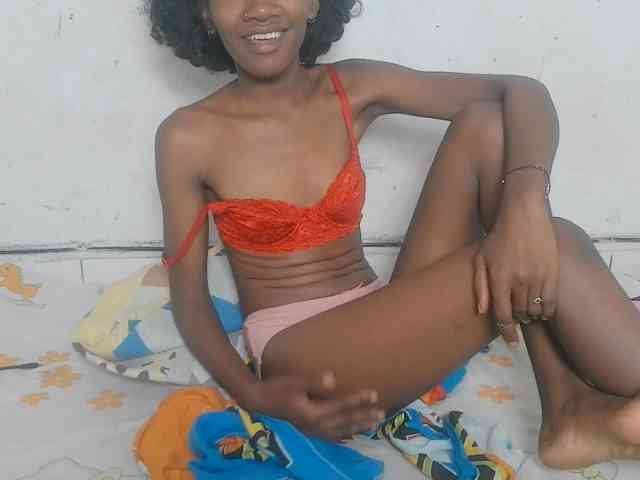 Modèle: Claudiaah