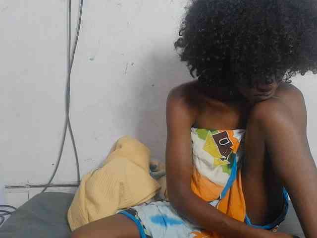 Modèle: Claudiaah