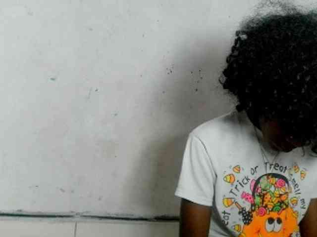 Modèle: Claudiaah