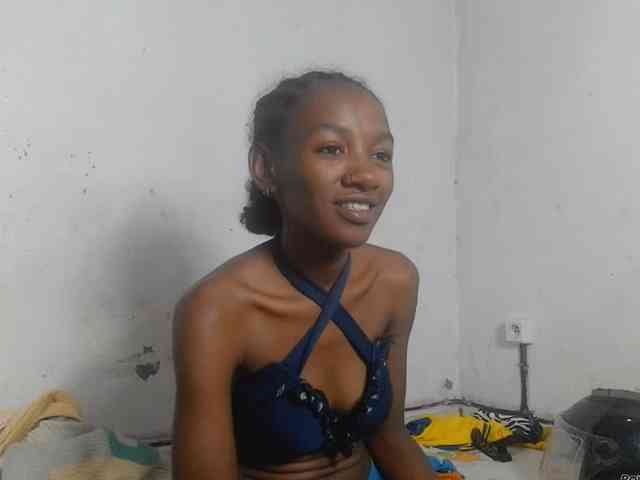 Modèle: Claudiaah