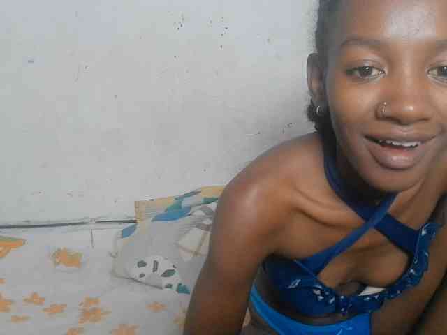 Model: Claudiaah