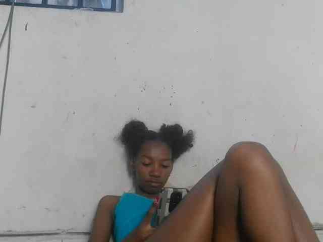 Modèle: Claudiaah