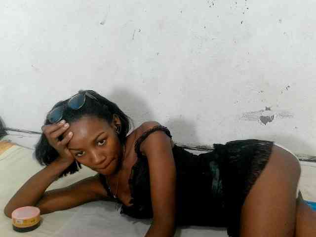 Modèle: Claudiaah