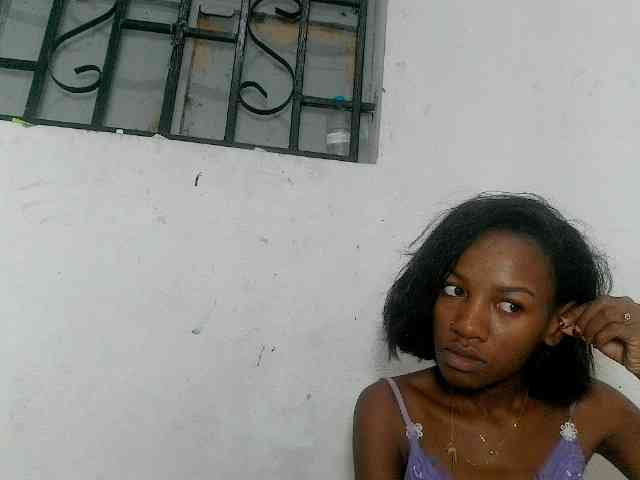 Modèle: Claudiaah