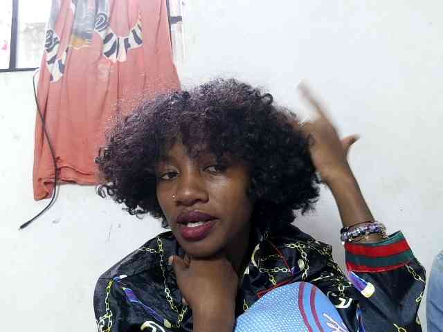 Modèle: Claudiaah
