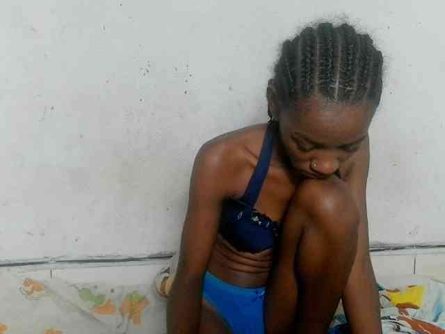 Modèle: Claudiaah