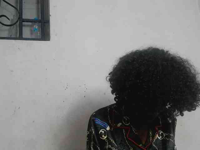 Modèle: Claudiaah