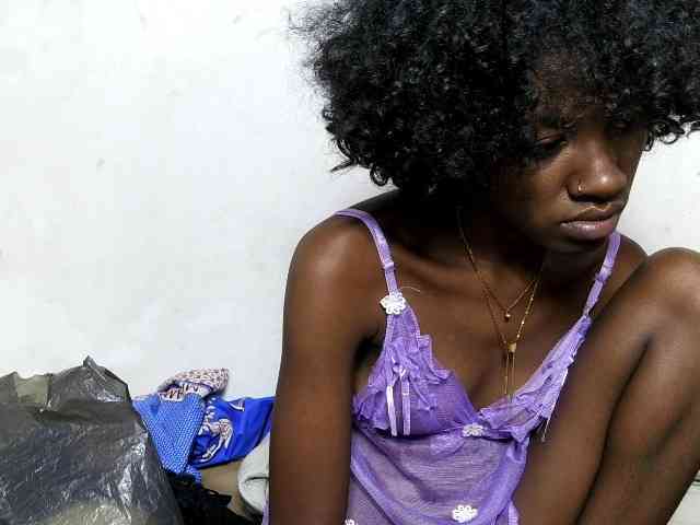 Modèle: Claudiaah
