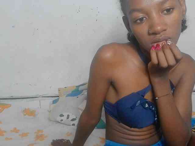 Modèle: Claudiaah
