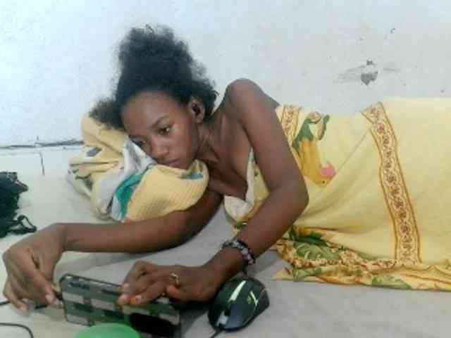 Modèle: Claudiaah