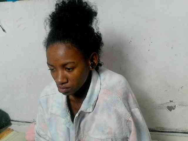 Modèle: Claudiaah