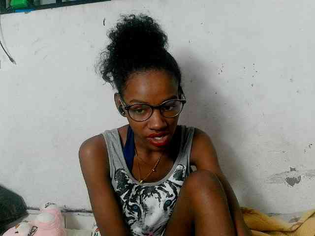 Modèle: Claudiaah
