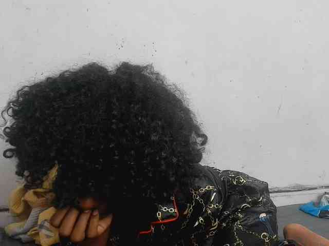 Modèle: Claudiaah