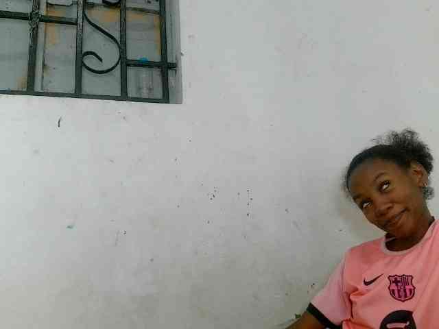 Modèle: Claudiaah