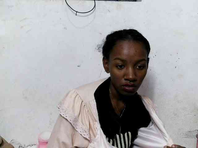 Modèle: Claudiaah